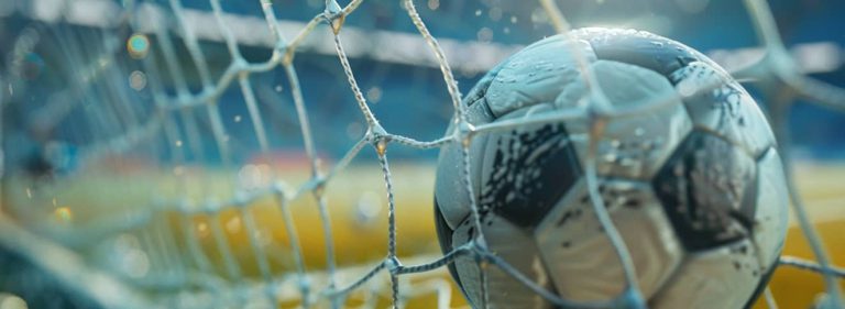 Balón en la portería